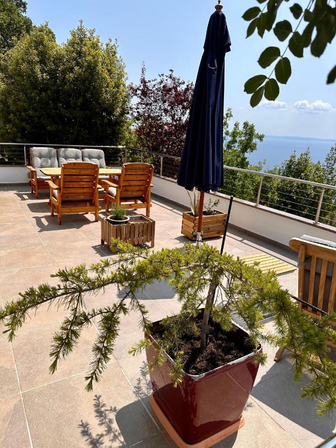 Dreamtime - One Badroom And 1 Livingroom Apartment Veprinac Bagian luar foto